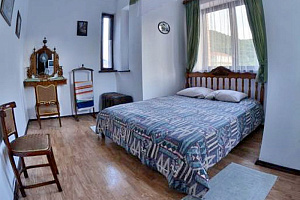 &quot;Guest House Antik&quot; мини-гостиница в с. Солнечногорское (Алушта), ул. Персиковая, 44 фото 1
