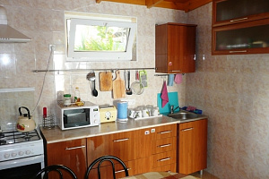 Дворик у моря лазаревское