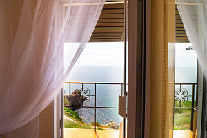 &quot;Villa Santorini-Fiolent&quot; гостевой дом в Севастополе (Фиолент) фото 5