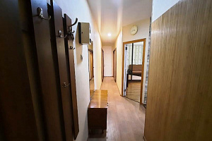 3х-комнатная квартира Нахимова 3 в Орджоникидзе фото 1