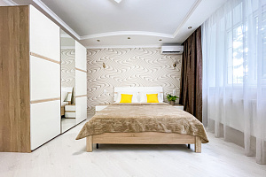 «KrymskHome 12» 2х-комнатная квартира
