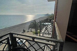"Leon Beach Hotel" Отель,  - раннее бронирование