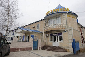 Гостиница в Новошахтинске, "Радуга" - фото
