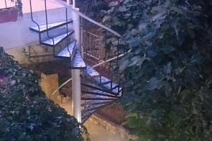 Отели Орджоникидзе с бассейном, "На Садовой 2" с бассейном - цены