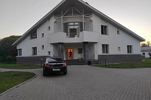 "White Luxe Villa" - забронировать номер