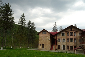 Гостевой дом в Нальчике, "Голубое Озеро"