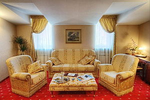 Гостиницы Красноярска с завтраком, "Купеческий" мини-отель с завтраком - раннее бронирование