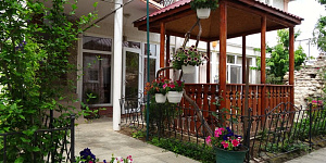 "Анюта" гостевой дом в Поповке (Евпатория)