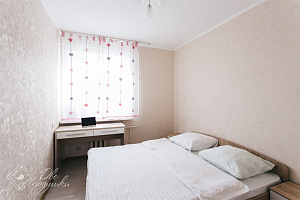 "Две Подушки на Зосимовской 32" 3х-комнатная Квартира, жилье - забронировать
