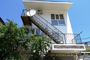 Гостевые дома Орджоникидзе с бассейном, Частный сектор Волна 23 с бассейном - цены