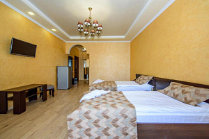 &quot;VK-Hotel-Royal&quot; отель в Алуште фото 1