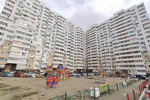 Квартиры Новороссийска у моря, 1-комнатная Ленина 99 у моря - фото
