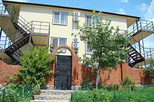 Кемпинг в Южной Озереевке, "Юлия"