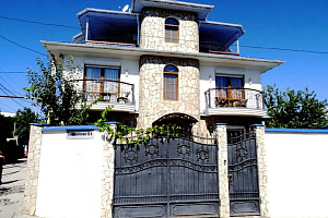 Дома Алушты с бассейном, "Оазис" с бассейном - цены