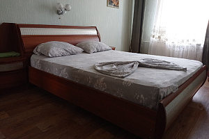 Отдых в Волгограде, 2х-комнатная Ленина 16 - цены