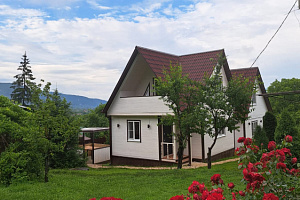 Гостевые дома Каменномостского с бассейном, "Идиллия" с бассейном - фото