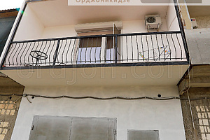 Дом в Орджоникидзе, "Белый налив" коттедж под-ключ - цены