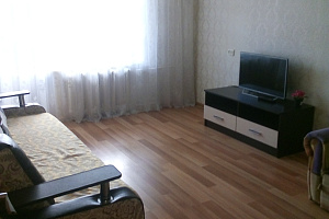 1-комнатная квартира Короленко 14