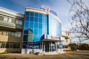 Гостиницы Астрахани с бассейном, "АРТ" с бассейном - фото