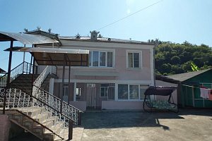 Частный сектор Пицунды у моря, 