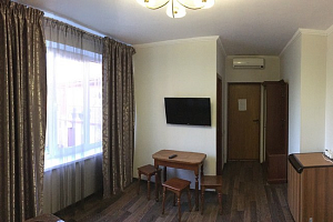&quot;Familyhotel&quot; гостевой дом в Феодосии фото 5