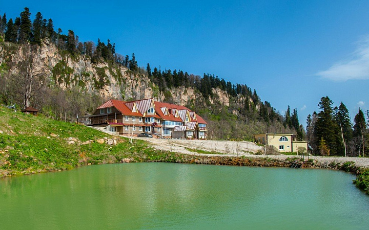 &quot;Лаго-Наки&quot; турбаза в Лаго-Наки - фото 1