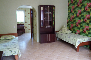&quot;Ксения&quot; гостевой дом в в п. Приморский (Феодосия) фото 1