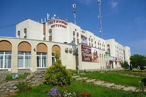Гостиница в Кирoве, "ИНТУРИСТ"