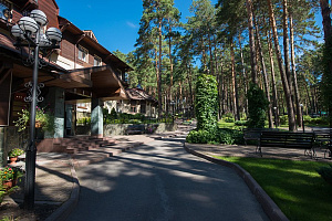 "Грааль" парк-отель - забронировать номер