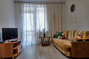 Квартира в Екатеринбурге, 1-комнатная Уральская 5 - цены