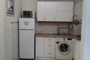 2х-комнатная квартира Карла Маркса 28 кв 4/1 в Алуште фото 2