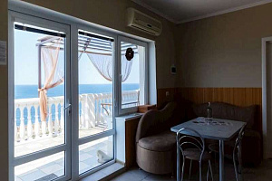 &quot;Морская Феерия&quot; гостиничный комплекс в Севастополе (Казачья Бухта) фото 4