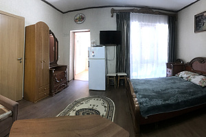&quot;Юкки&quot; гостевой дом в Евпатории фото 2