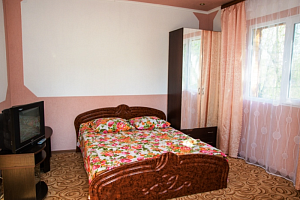 &quot;Синичкин дворик&quot; мини-гостиница в Феодосии фото 1