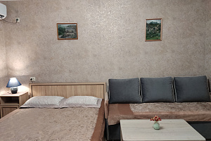 Квартира в Махачкале, "В Одноэтажном Доме в Центре Города" 1-комнатная