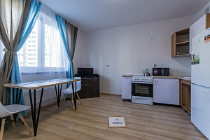 Квартира в Екатеринбурге, квартира-студия Крестинского 4 - цены