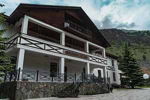 Отель в Тегенекли, "Elbrus Hiloft Hostel" мини-отель - фото