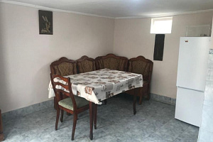Домики возле моря абхазия