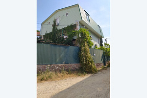 Кемпинг в Орджоникидзе, "Green House" Кемпинг,  - фото