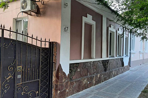 Комната в Феодосии, 