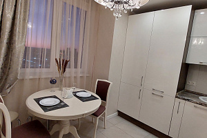 Отели Калининграда в центре, "Astro Apartment On Gorkogo" 1-комнатная в центре - забронировать